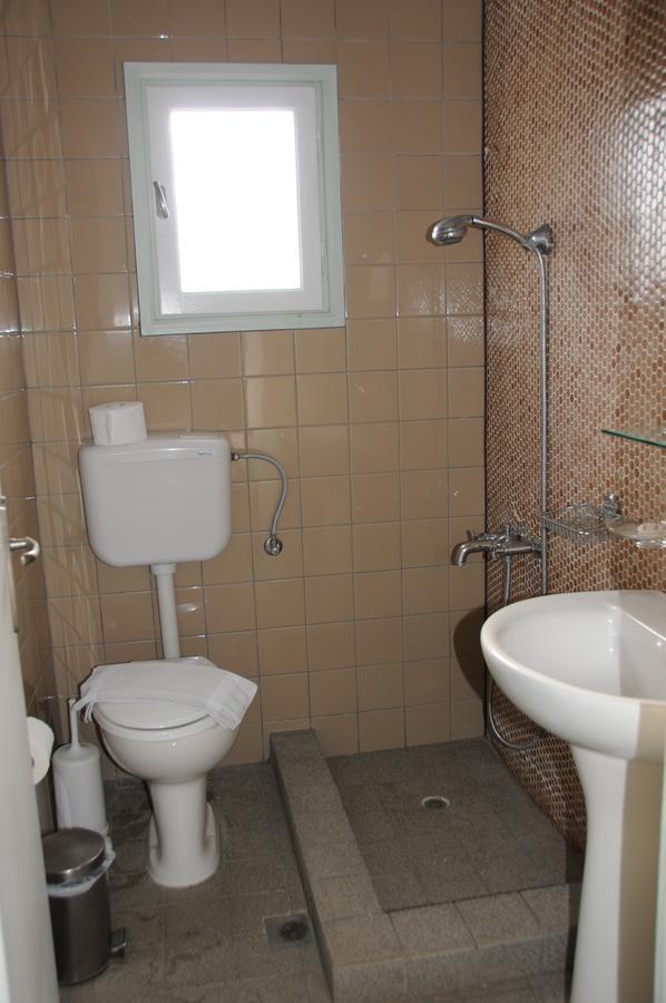 Crisio Studios Skyros Luaran gambar