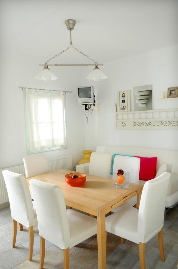 Crisio Studios Skyros Luaran gambar